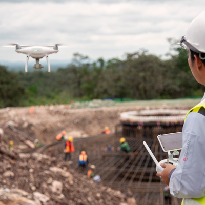 Dron en la obra